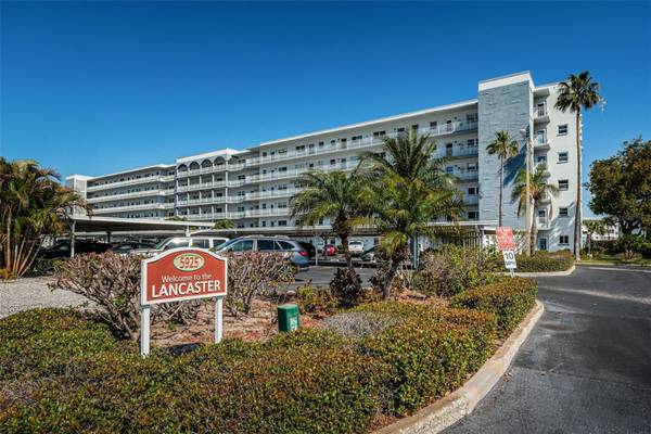 5925 SHORE BLVD S #405, Gulfport, FL 33707