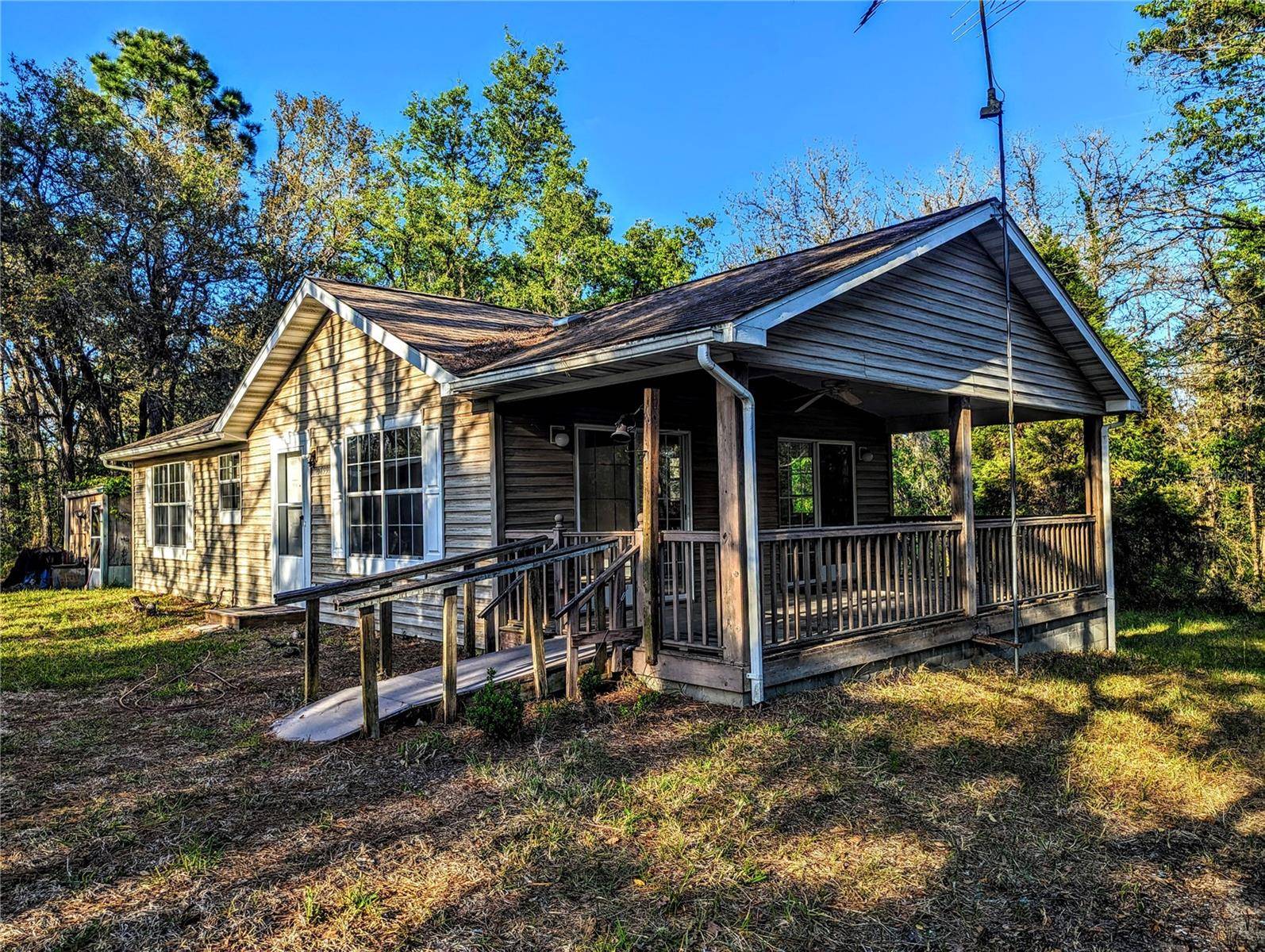 5899 S GEORGIAN RD, Homosassa, FL 34446