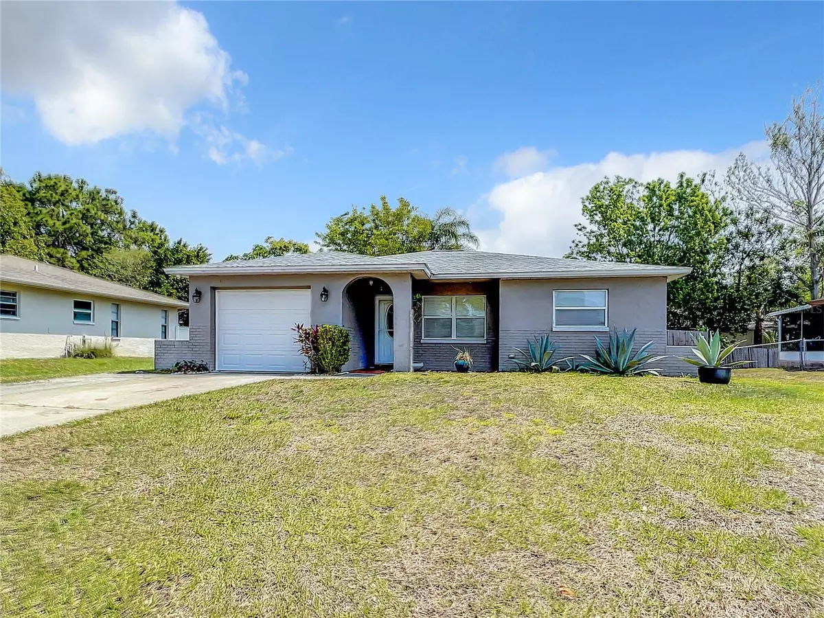 Tarpon Springs, FL 34689,915 TODDSMILL TRCE