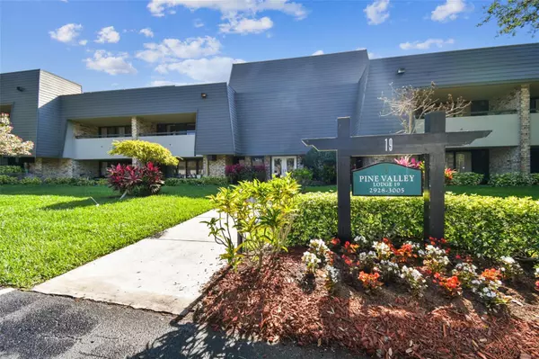 36750 US HIGHWAY 19 N #19-111, Palm Harbor, FL 34684