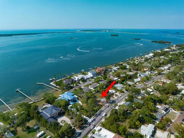 Dunedin, FL 34698,1542 BAYSHORE BLVD