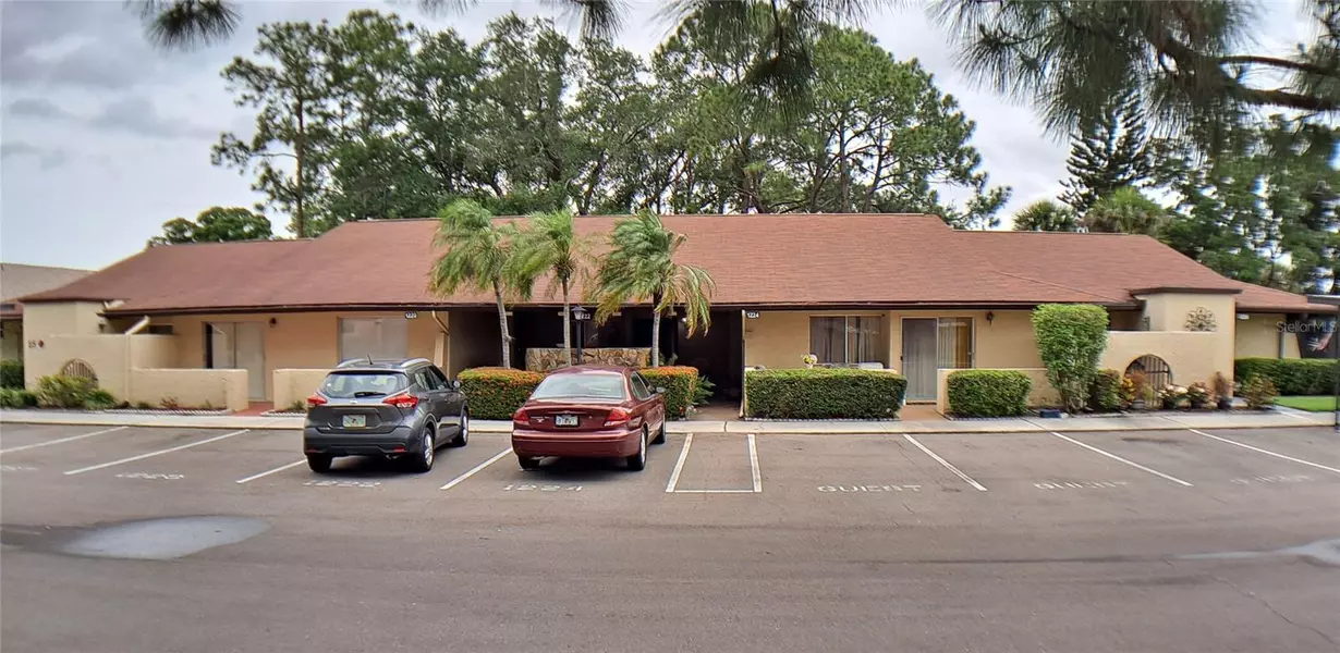 1224 13TH CIR SE #1224, Largo, FL 33771