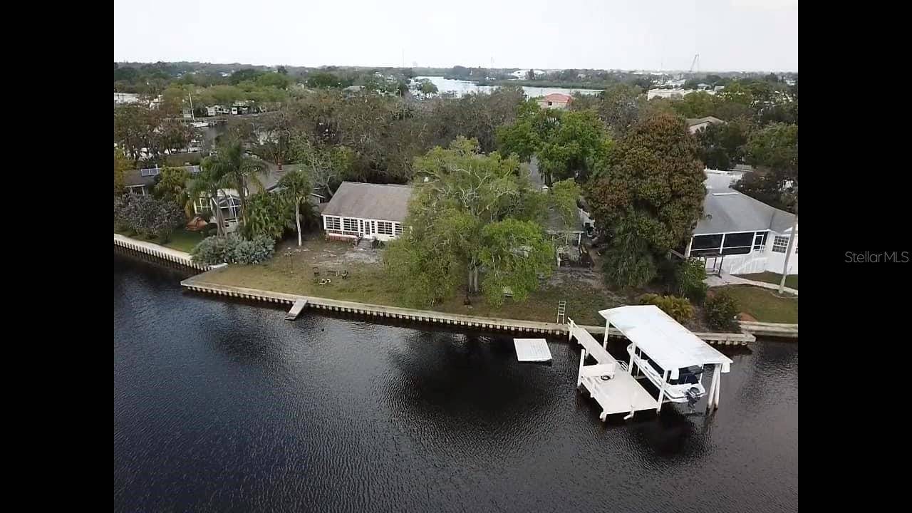 20 VENETIAN CT, Tarpon Springs, FL 34689