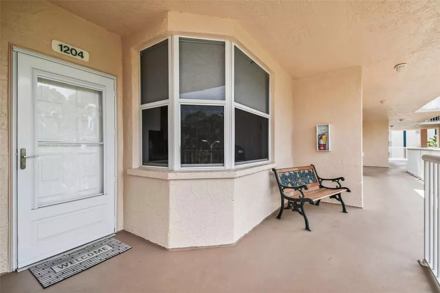 6205 SHORELINE DR #1204, St Petersburg, FL 33708