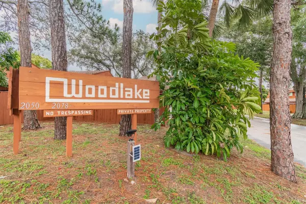 Clearwater, FL 33765,2054 SUNSET POINT RD #33