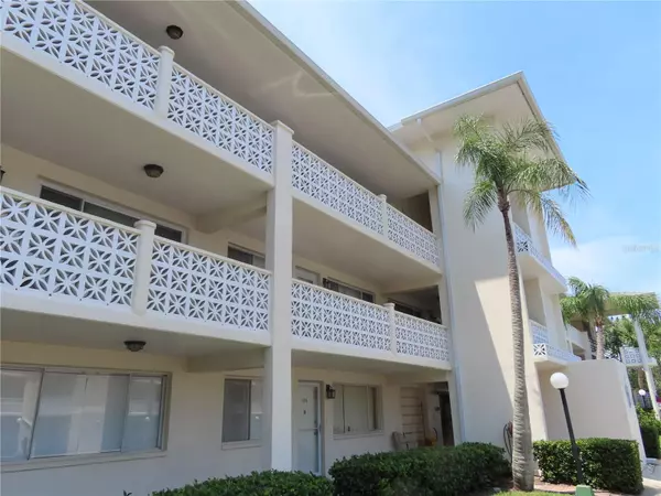 1235 S HIGHLAND AVE #4-204, Clearwater, FL 33756