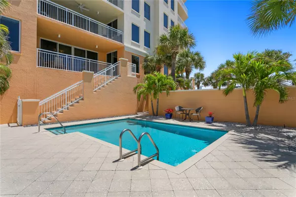 Madeira Beach, FL 33708,15208 GULF BLVD #202