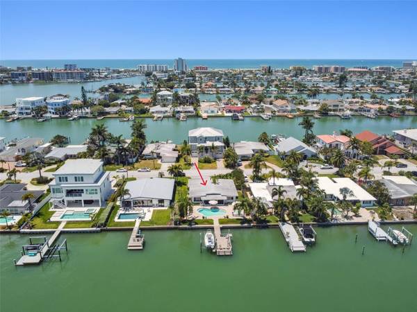 11265 6TH ST E, Treasure Island, FL 33706