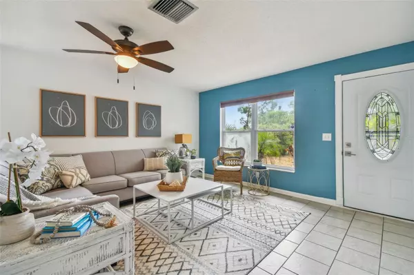 Redington Shores, FL 33708,17606 1ST ST E