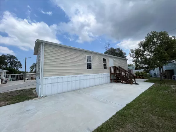 Tarpon Springs, FL 34689,806 ELKAN DR