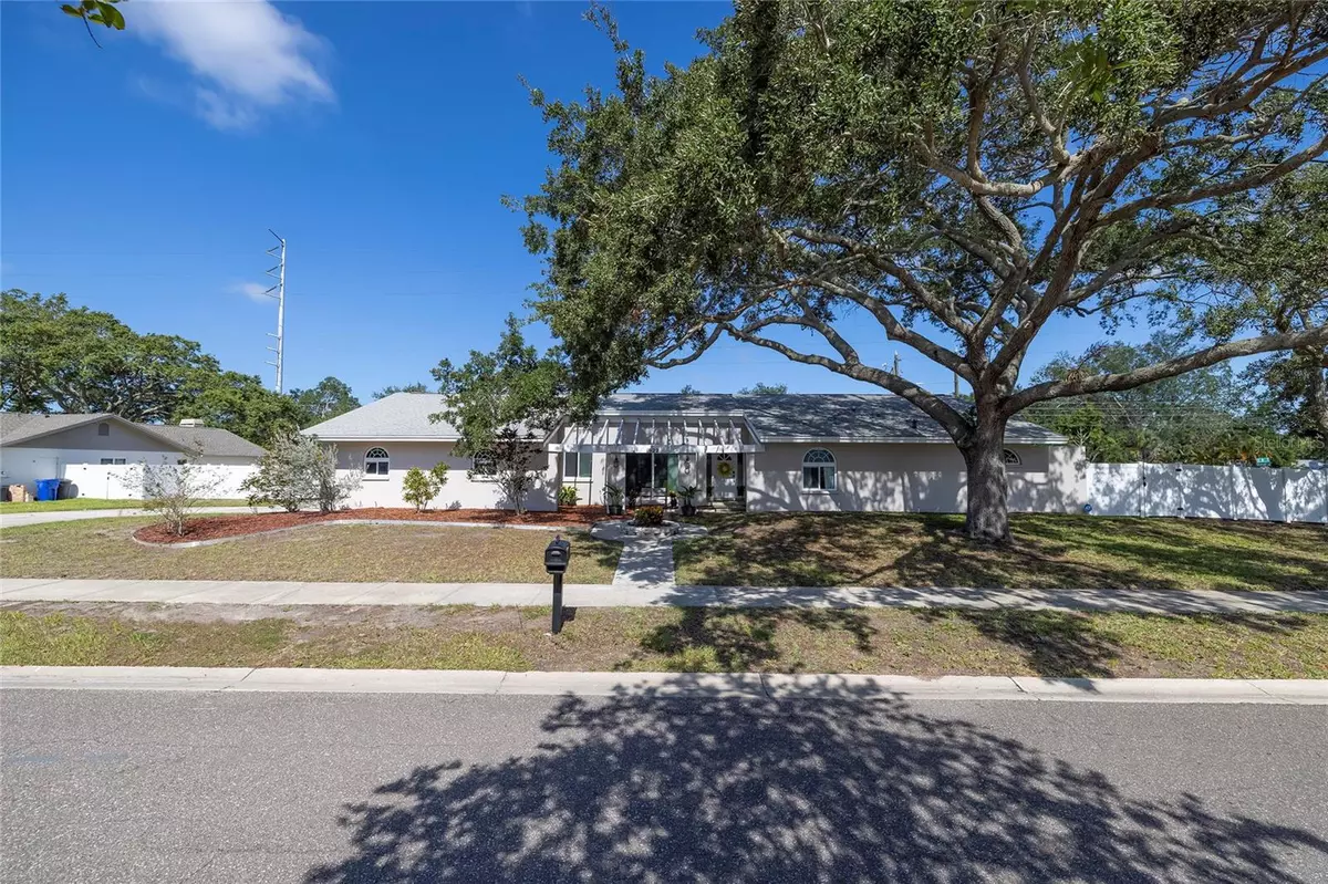 Dunedin, FL 34698,1922 MARLA CT