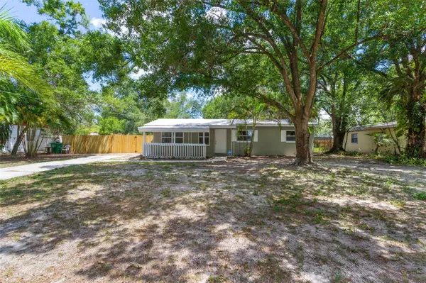 2706 E 98TH AVE, Tampa, FL 33612
