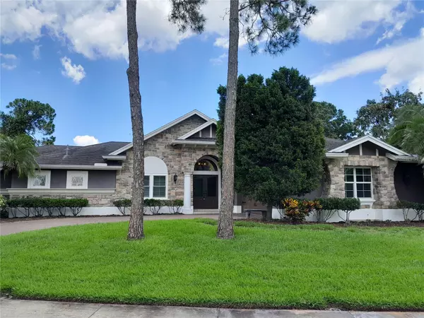 1400 75TH CIR NE, St Petersburg, FL 33702