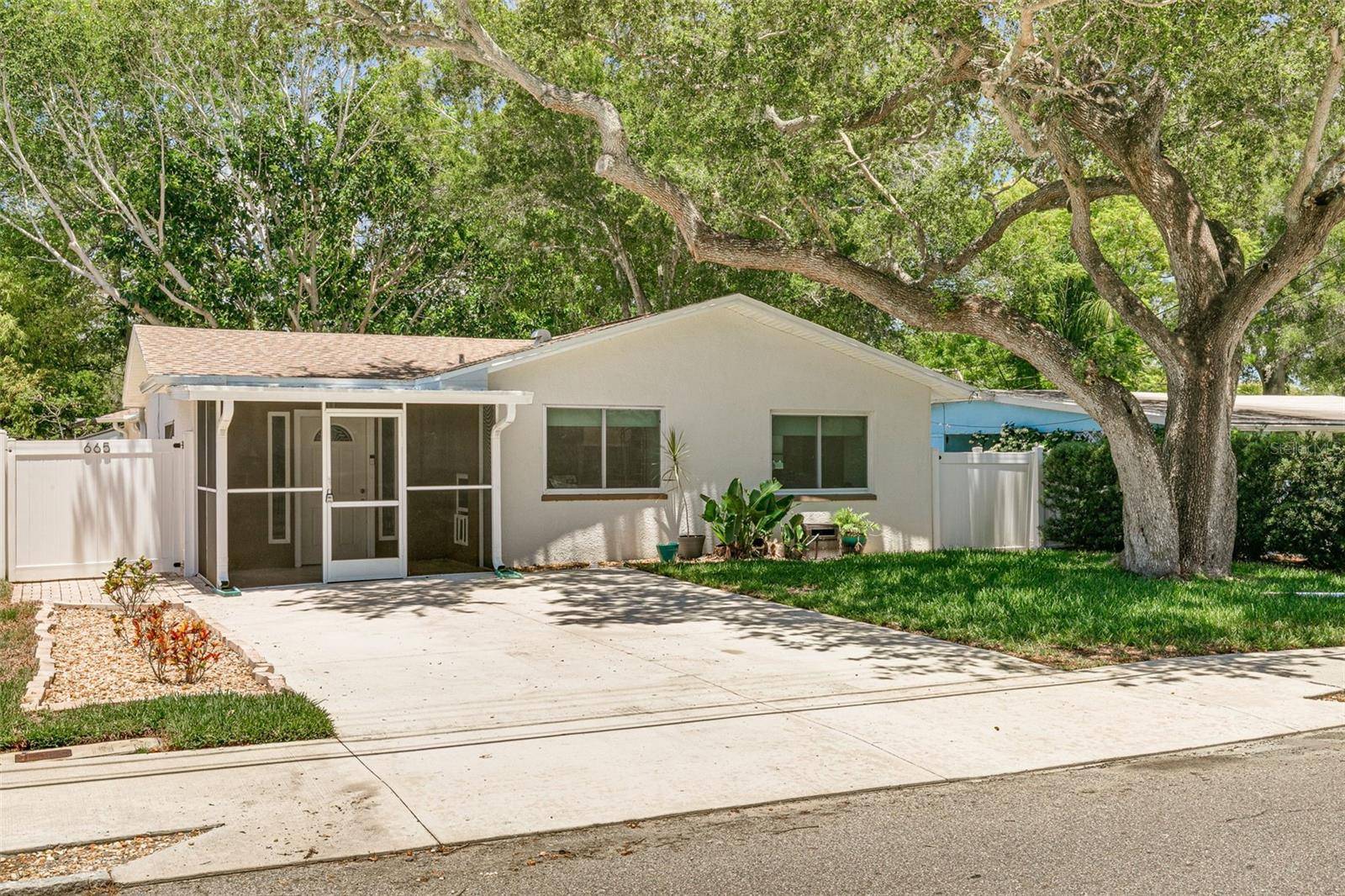 665 1ST AVE N, Safety Harbor, FL 34695