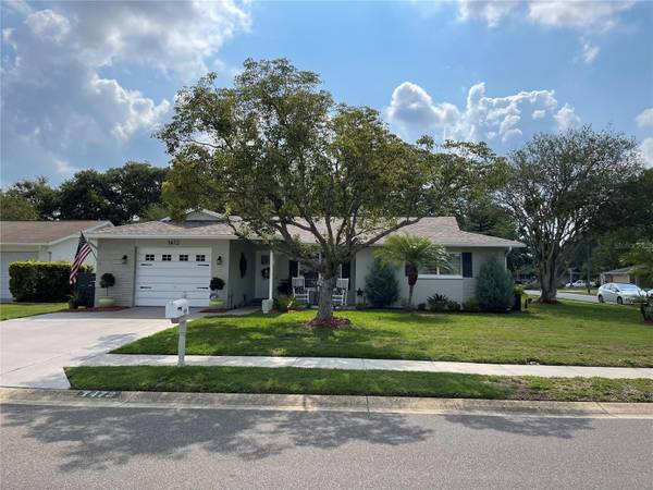 1472 QUEEN ANNE DR, Palm Harbor, FL 34684