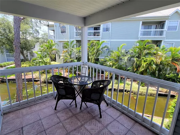 St Petersburg, FL 33710,6825 STONES THROW CIR N #1202