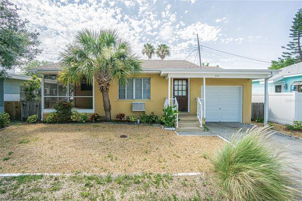 230 146TH AVE E, Madeira Beach, FL 33708