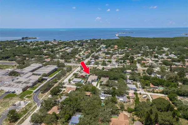 Tarpon Springs, FL 34689,620 ANCLOTE DR