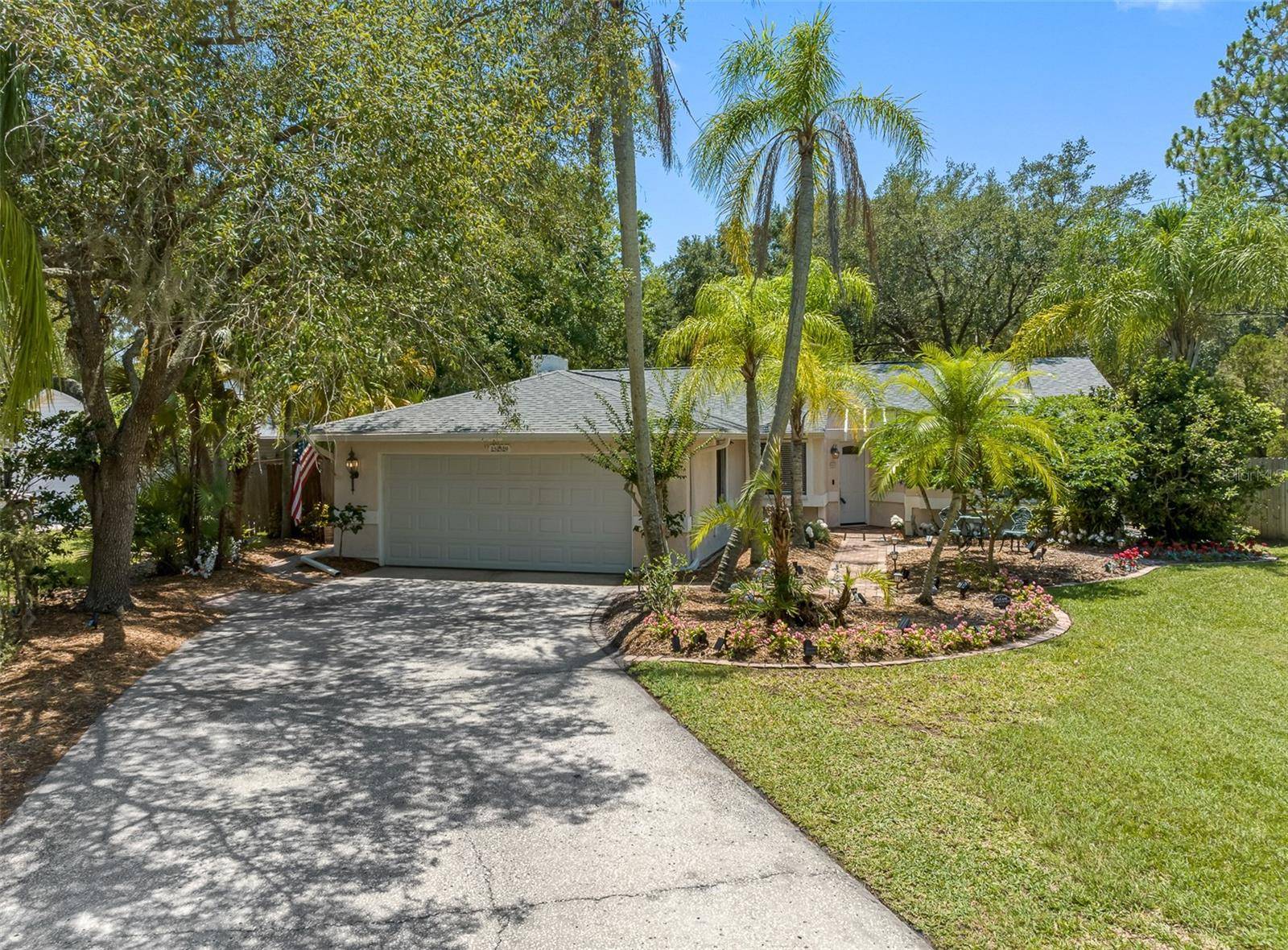 559 LONGWOOD CIR, Oldsmar, FL 34677
