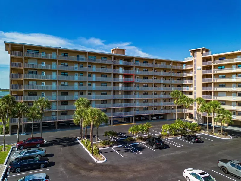 19451 GULF BLVD #504, Indian Shores, FL 33785