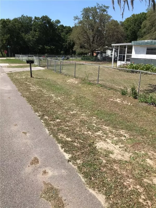Polk City, FL 33868,274 SUNSET BLVD