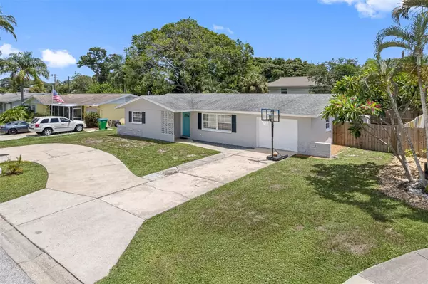 Seminole, FL 33772,11028 64TH TER