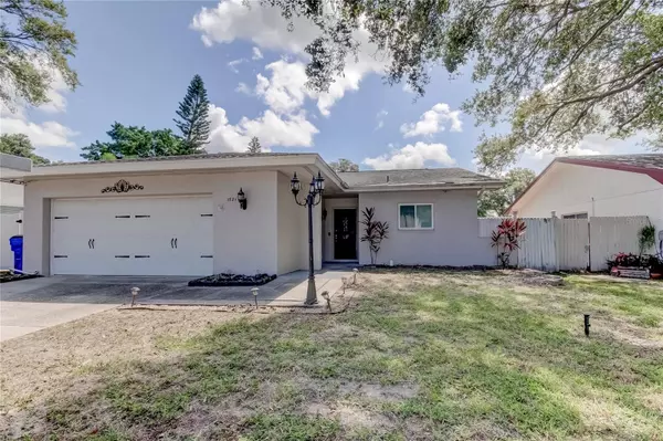 1721 W GROVELEAF AVE, Palm Harbor, FL 34683