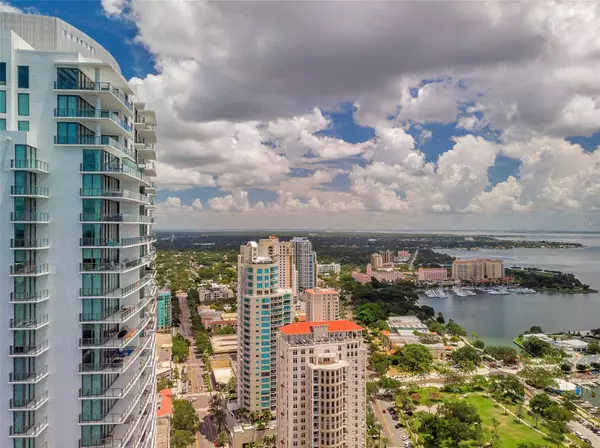 100 1ST AVE N #3906,  St Petersburg,  FL 33701