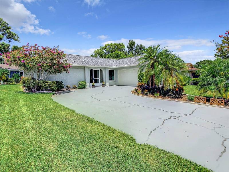 2835 THISTLE CT E, Palm Harbor, FL 34684