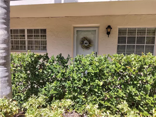 Dunedin, FL 34698,820 VIRGINIA ST #110