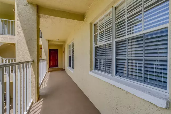 Palm Harbor, FL 34684,2690 CORAL LANDINGS BLVD #423