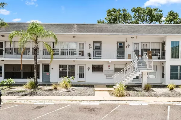 Clearwater, FL 33755,1221 DREW ST #D5