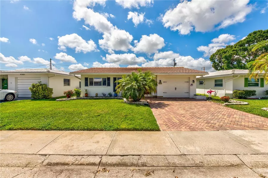 3756 98TH TER N #3, Pinellas Park, FL 33782