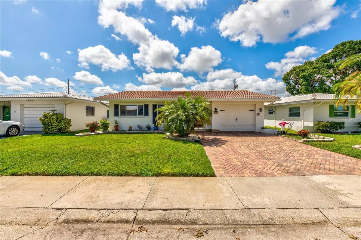 Pinellas Park, FL 33782,3756 98TH TER N #3