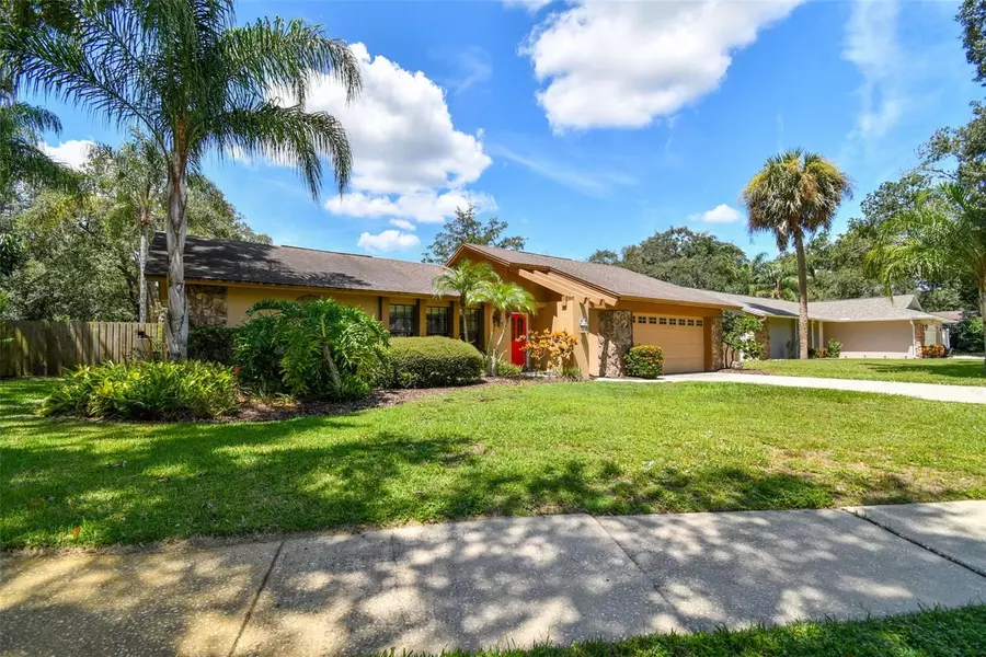 440 OAK CREEK LN, Palm Harbor, FL 34684