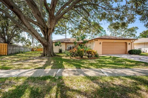 2506 CYPRESS BEND DR W,  Clearwater,  FL 33761