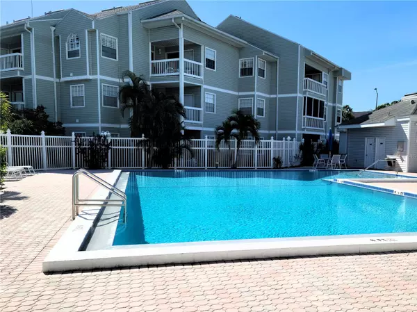 Saint Petersburg, FL 33710,6802 STONES THROW CIR N #14203