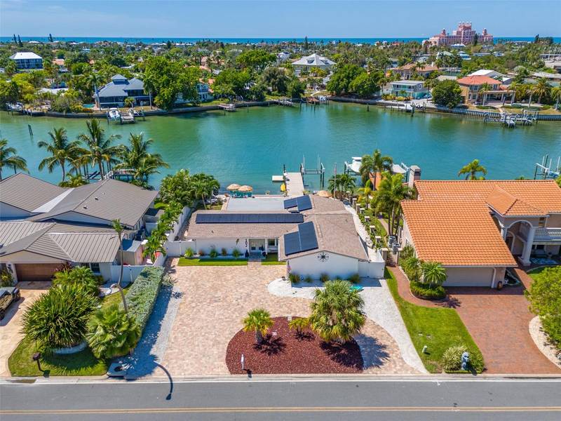 3102 W VINA DEL MAR BLVD, St Pete Beach, FL 33706