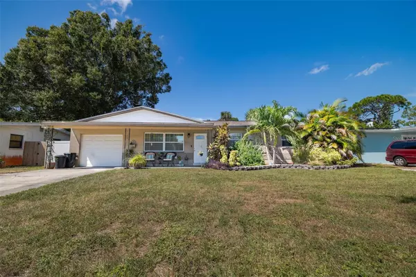 Seminole, FL 33777,7656 85TH LN