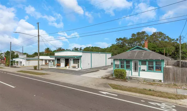 Dunedin, FL 34698,736 MAIN ST