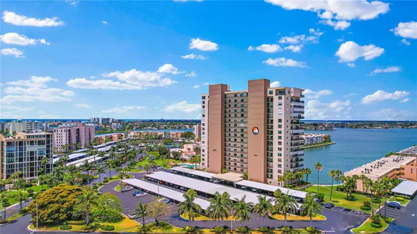 7300 SUN ISLAND DR S #1702, South Pasadena, FL 33707