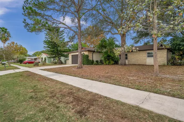 Seminole, FL 33777,9197 79TH AVE