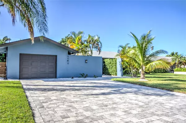 114 12TH ST,  Belleair Beach,  FL 33786