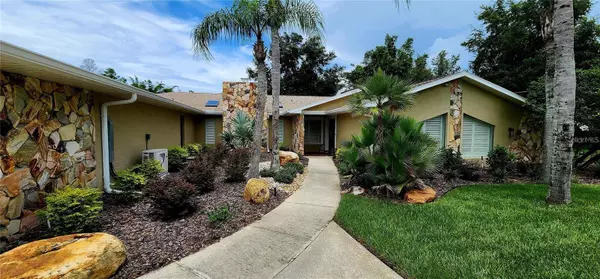 7487 RIVER COUNTRY DR, Weeki Wachee, FL 34607