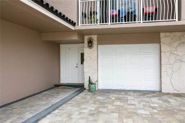 Tierra Verde, FL 33715,936 PINELLAS BAYWAY S #T-2