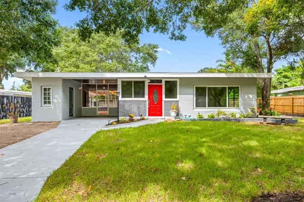 1200 FARRAGUT DR N, St Petersburg, FL 33710