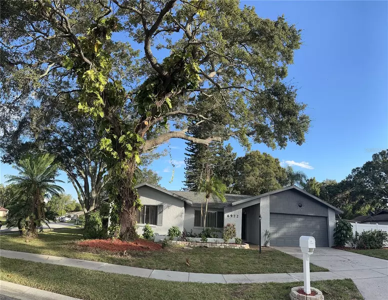 6972 CEDAR RIDGE DR N, Pinellas Park, FL 33781