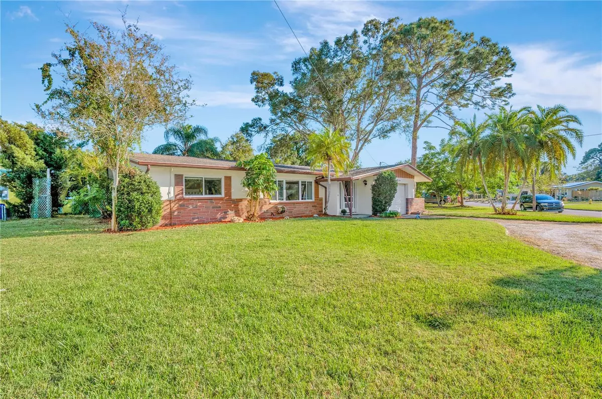 Dunedin, FL 34698,1037 IDLEWILD DR N