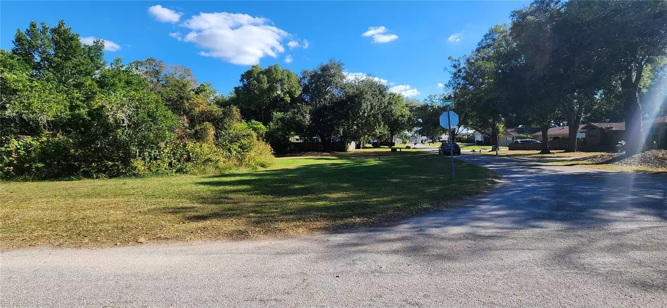 GROVE PL, Land O Lakes, FL 34639