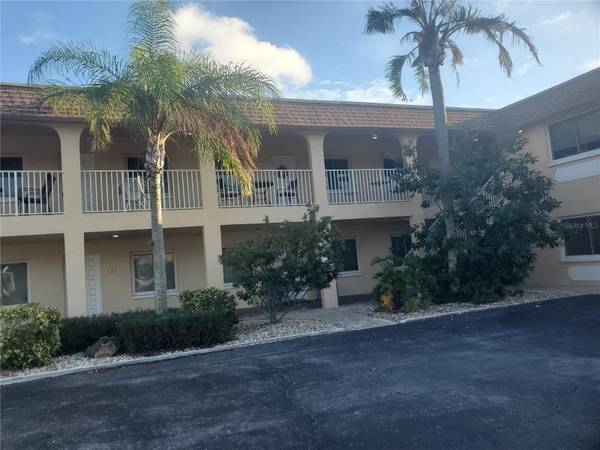 9050 BLIND PASS RD #4,  St Pete Beach,  FL 33706